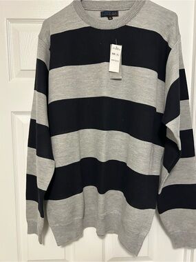 Men's XL Gray & Black Striped Sweaters Line 48 polyester 100 percent New / Tag